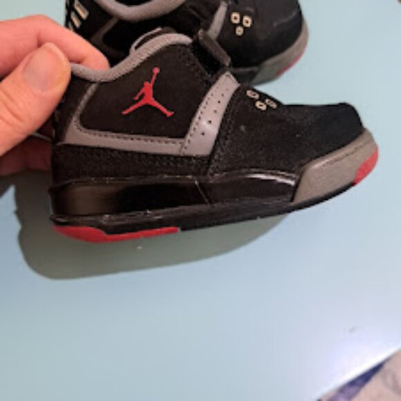 Nike Jordans shoes Toddler size 5C black and red great condition - Picture 1 of 6